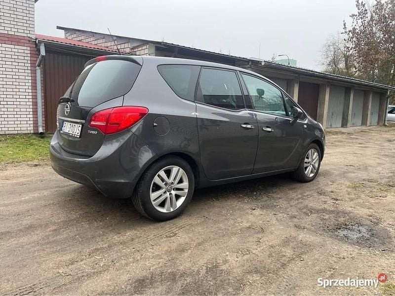 Używany Opel Meriva 2011 Minivan