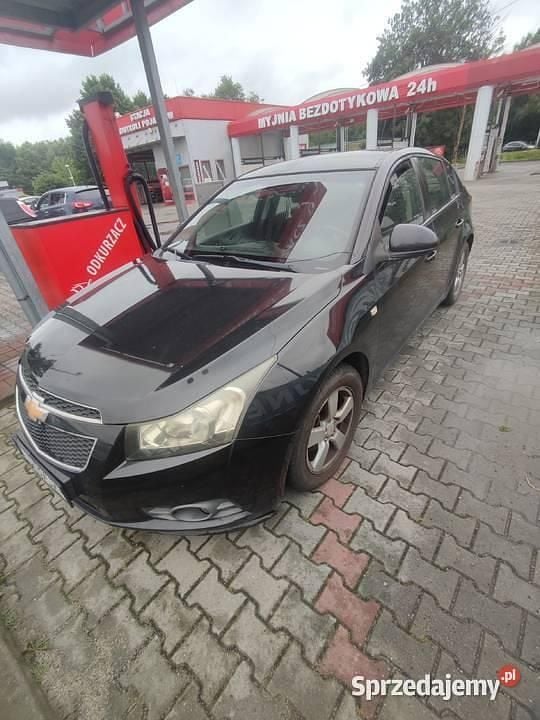 Używany Chevrolet Cruze 2011 Czarny Hatchback