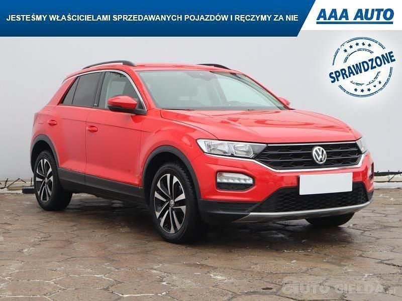 Używany VW T-Roc 150 KM (110 kW) 2020 Czerwony SUV