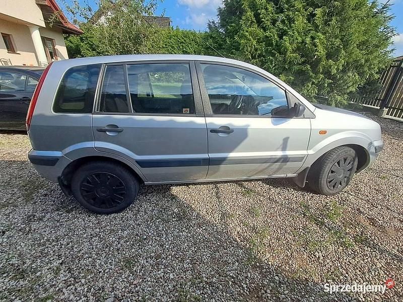 Używany 2006 Ford Fusion | 2500 zł (Dobra cena) - Obraz 1/4