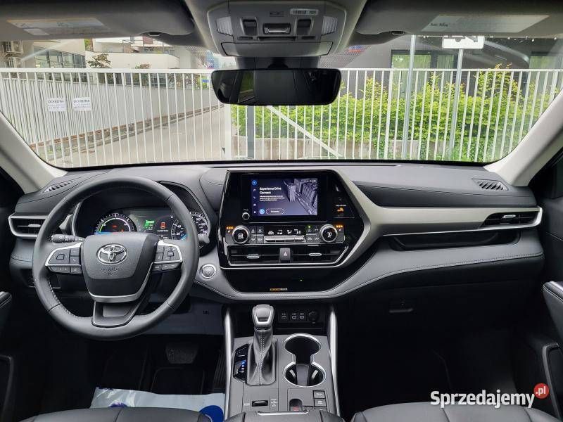 Używany Toyota Highlander XLE 248 KM (182 kW) 2023 SUV