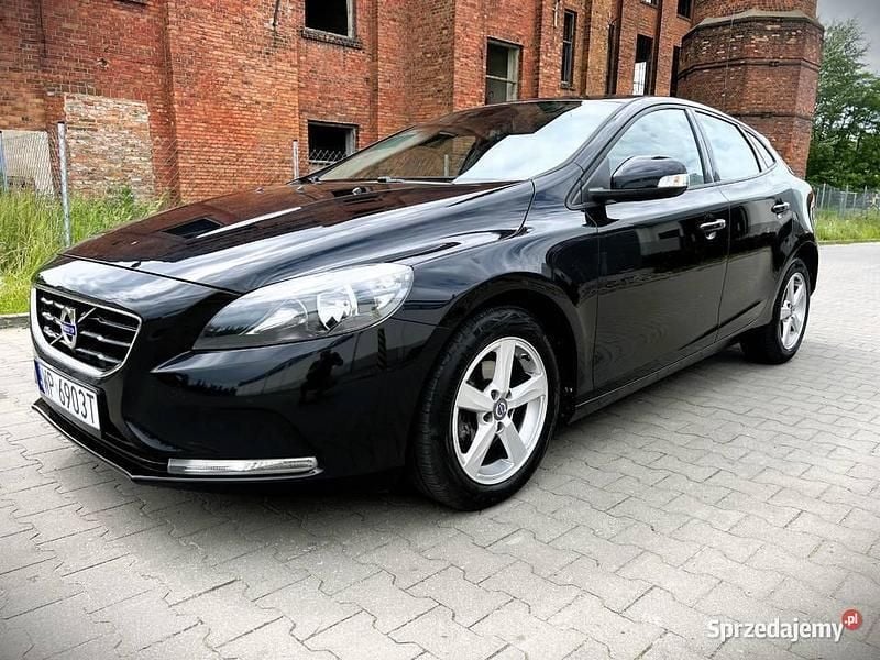 Używany 2015 Volvo V40 Kombi | 38 900 zł (Dobra cena) - Obraz 1/4