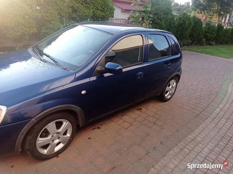 Używany Opel Corsa 2004 Sedan/Limuzyna