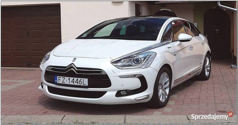 Biały Używany 2014 DS Automobiles DS5 Hatchback | 75 800 zł - Obraz 1/4