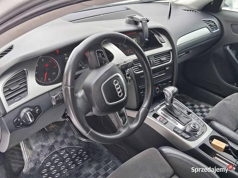 Używany 2010 Audi A4 | 32 500 zł (Drogi) - Obraz 1/4