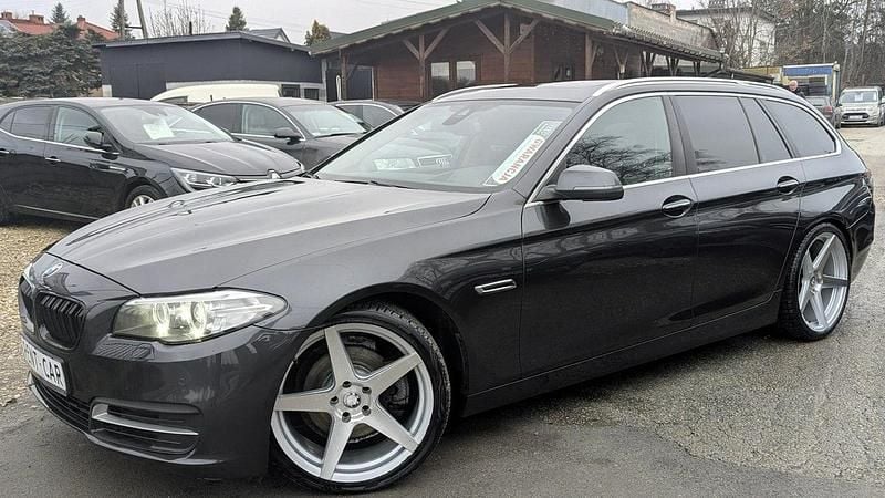 Używany BMW 520 184 KM (135 kW) 2014 Inny (metalik) Kombi