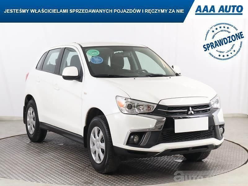 Używany Mitsubishi ASX 117 KM (86 kW) 2018 Biały SUV
