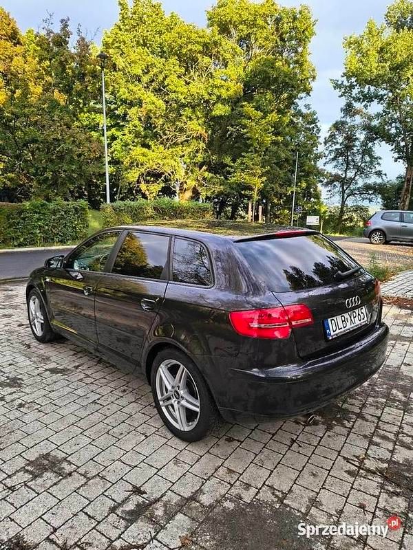 Szary Używany 2008 Audi A3 Sportback Ambiente Hatchback | 21 500 zł - Obraz 1/4