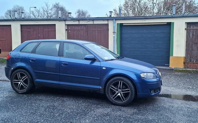 Używany Audi A3 2007 Niebieski Hatchback