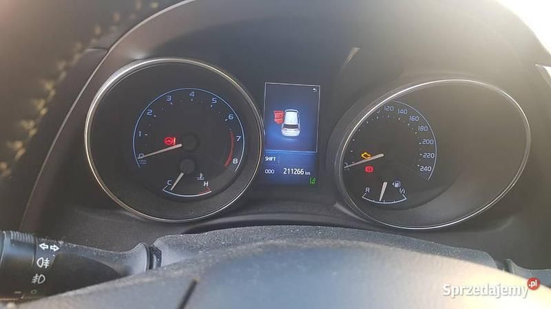 Używany Toyota Auris 132 KM (97 kW) 2016