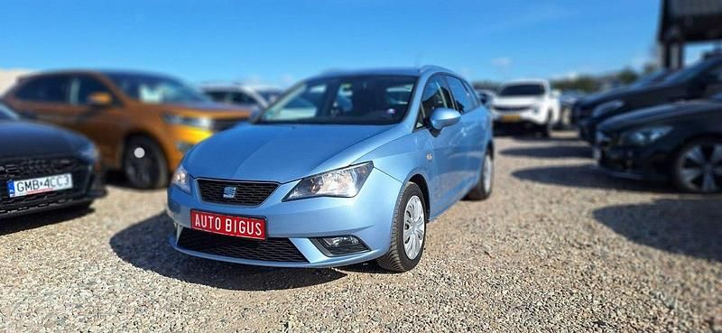 Używany Seat Ibiza ST 105 KM (77 kW) 2013 Srebrny (metalik) Kombi