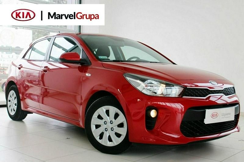 Czerwony (metalik) Używany 2018 Kia Rio Hatchback | 48 900 zł (Uczciwa cena) - Obraz 1/1
