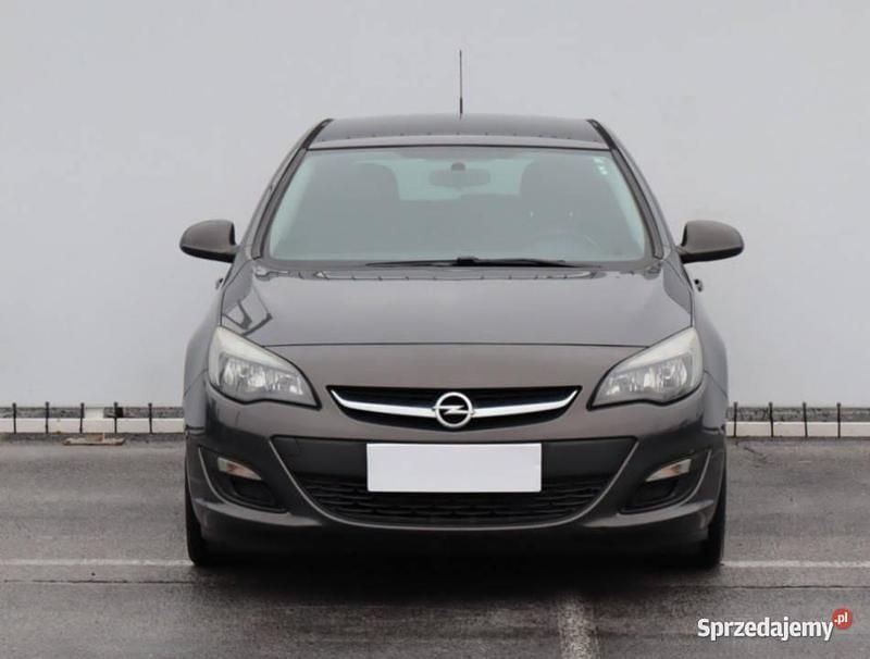 Używany Opel Astra 2013 Szary Hatchback