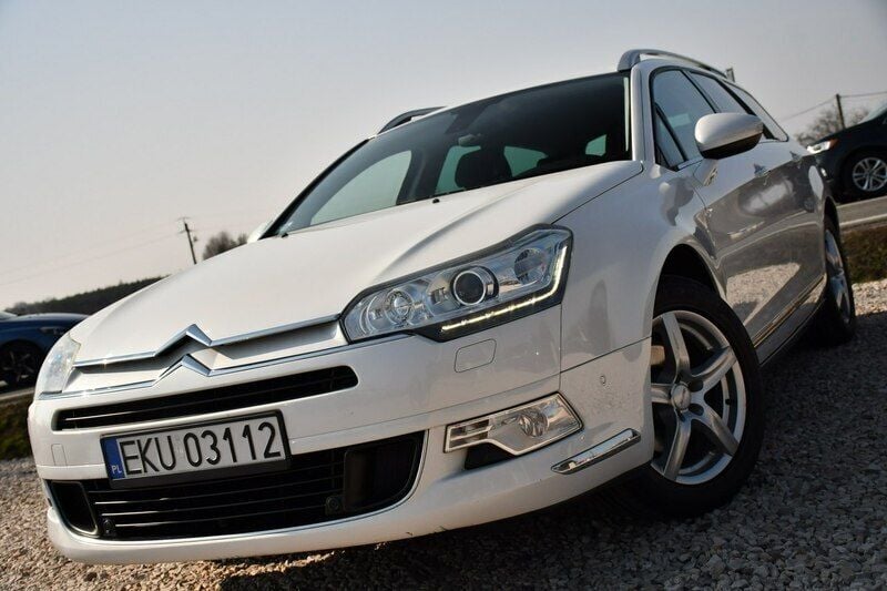 Używany Citroën C5 140 KM (102 kW) 2011 Biały Kombi