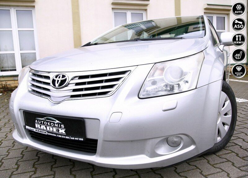 Srebrny Używany 2009 Toyota Avensis Sedan/Limuzyna | 27 999 zł (Uczciwa cena) - Obraz 1/4