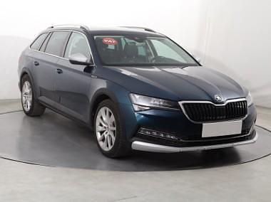 Niebieski Używany 2020 Skoda Superb Kombi | 95 999 zł (Drogi) - Obraz 1/4