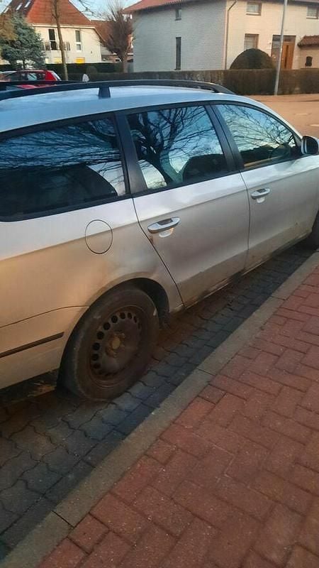 Używany VW Passat 2007 Srebrny Kombi