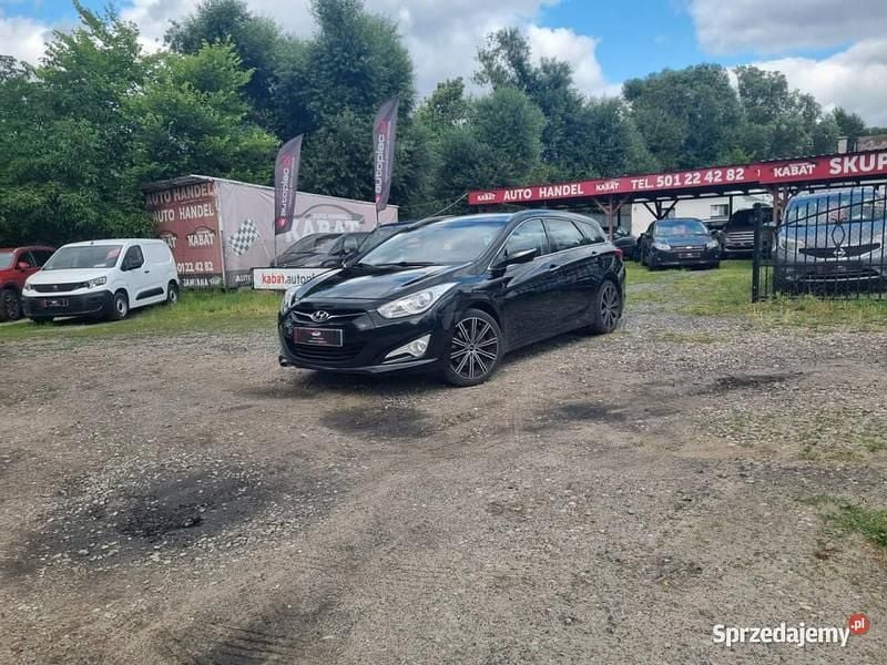 Czarny Używany 2011 Hyundai i40 Kombi | 32 900 zł (Uczciwa cena) - Obraz 1/4