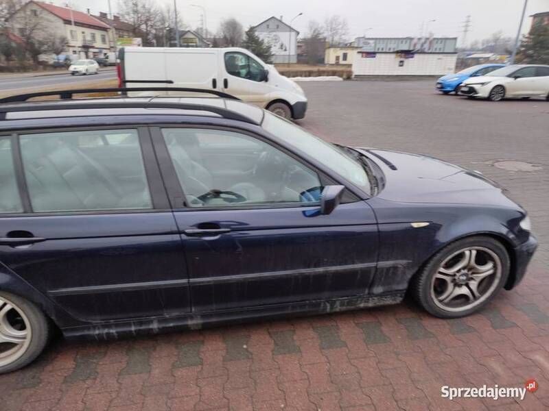 Używany BMW 320 150 KM (110 kW) 2003 Granatowy Kombi