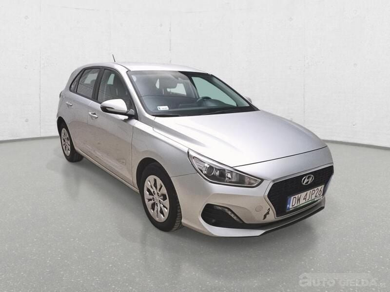 Srebrny Używany 2020 Hyundai i30 Hatchback | 44 034 zł (Dobra cena) - Obraz 1/4