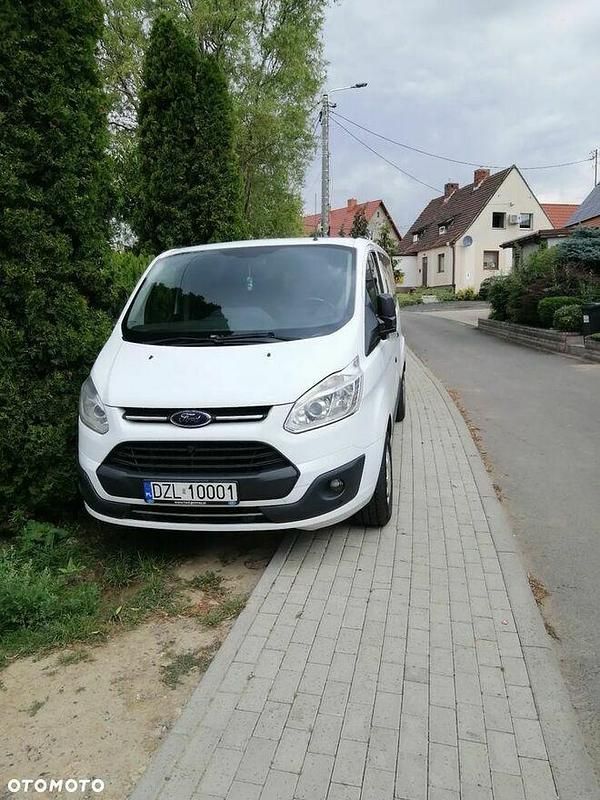 Biały Używany 2018 Ford Transit Custom Limited Minivan | 63 000 zł (Drogi) - Obraz 1/4