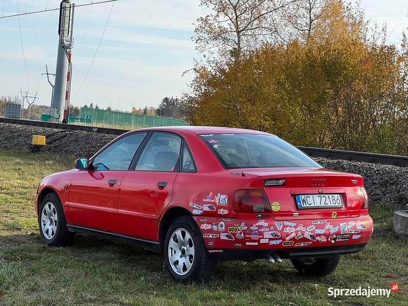 Czerwony Używany 1996 Audi A4 Sedan/Limuzyna | 4200 zł - Obraz 1/4