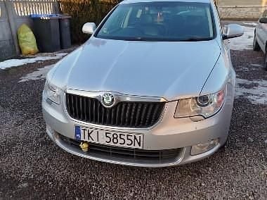 Srebrny Używany 2010 Skoda Superb Sedan/Limuzyna | 7000 zł (Super Cena) - Obraz 1/4
