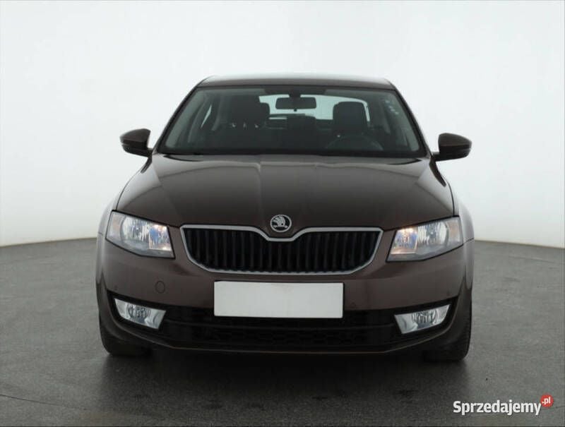 Brązowy Używany 2015 Skoda Octavia Hatchback | 36 999 zł (Dobra cena) - Obraz 1/4