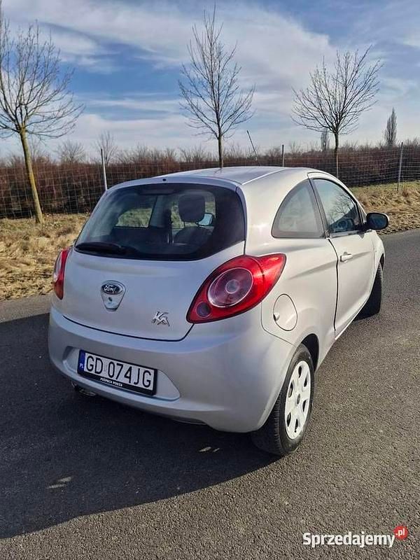 Używany Ford Ka 2014 Srebrny