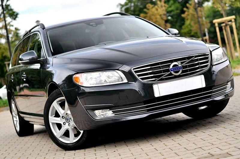 Szary (metalik) Używany 2013 Volvo V70 Kombi | 35 900 zł (Uczciwa cena) - Obraz 1/4