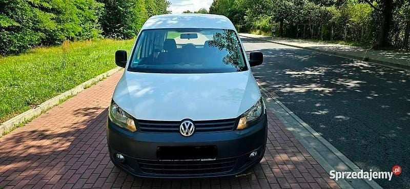 Biały Używany 2012 VW Caddy Minivan | 31 950 zł (Super Cena) - Obraz 1/4