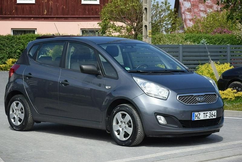 Szary (metalik) Używany 2010 Kia Venga Hatchback | 23 900 zł (Dość drogi) - Obraz 1/4