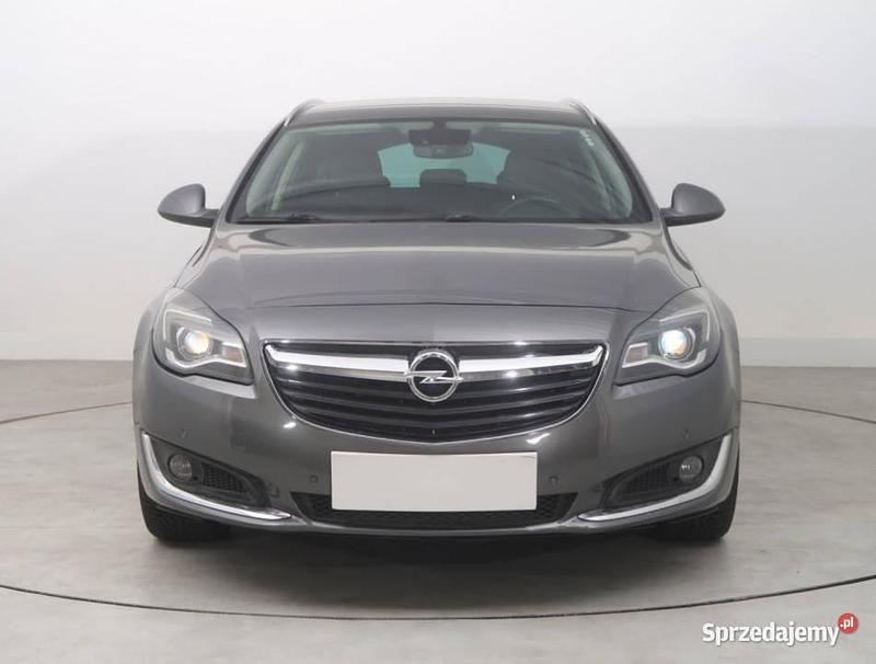 Używany Opel Insignia 2015 Szary Kombi