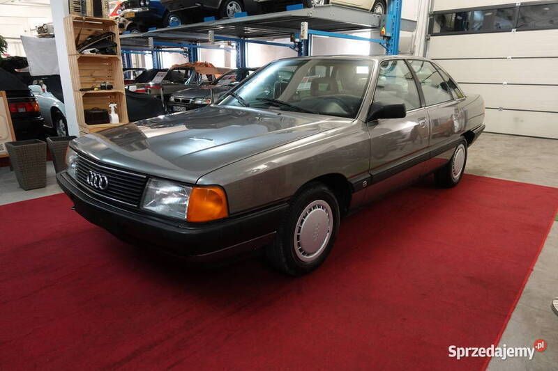 Używany 1989 Audi 100 | 15 900 zł - Obraz 1/4