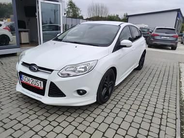 Biały Używany 2014 Ford Focus Hatchback | 28 900 zł (Dość drogi) - Obraz 1/4