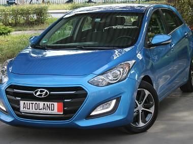 Niebieski Używany 2016 Hyundai i30 Hatchback | 38 888 zł - Obraz 1/4