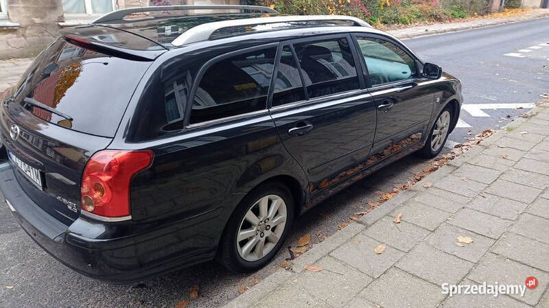 Używany 2005 Toyota Avensis T2 | 15 000 zł (Drogi) - Obraz 1/4