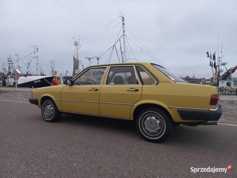 Używany Audi 80 1979 Żółty Sedan/Limuzyna