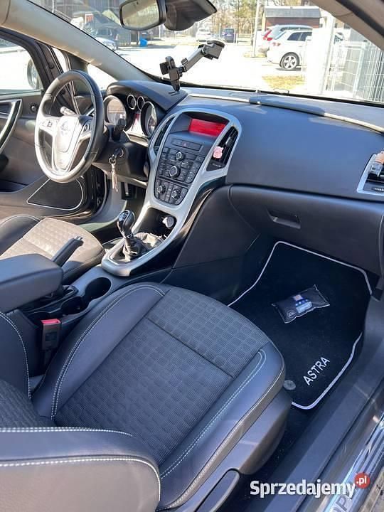 Używany 2012 Opel Astra GTC | 27 500 zł (Dość drogi) - Obraz 1/4