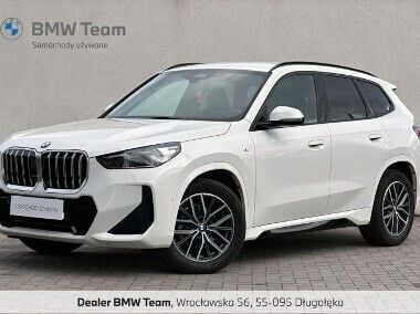 Inny kolor Używany 2024 BMW X1 Luxury Line SUV | 170 900 zł (Uczciwa cena) - Obraz 1/4