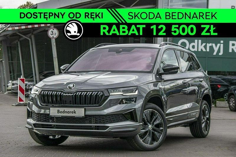 Szary Nowe 2025 Skoda Karoq SportLine SUV | 147 500 zł (Uczciwa cena) - Obraz 1/4