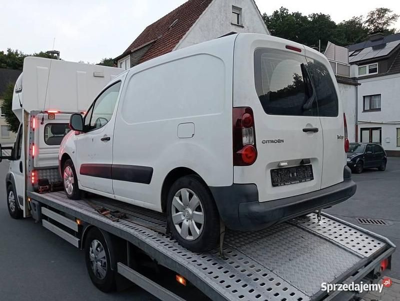 Używany 2010 Citroën Berlingo Minivan | 9990 zł (Super Cena) - Obraz 1/4