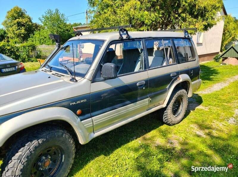 Używany 1992 Mitsubishi Pajero SUV | 16 000 zł - Obraz 1/4