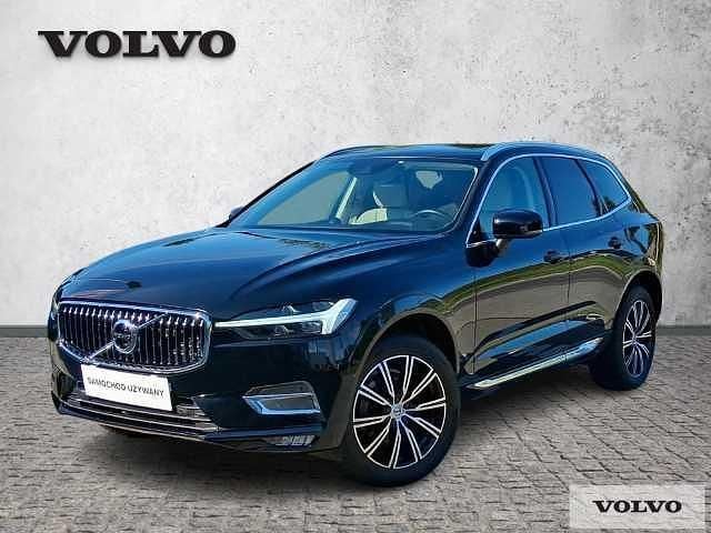 Czarny Używany 2021 Volvo XC60 SUV | 128 900 zł (Dobra cena) - Obraz 1/4