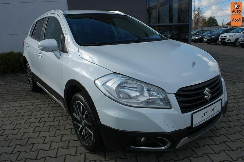 Biały Używany 2013 Suzuki SX4 S-Cross Hatchback | 29 900 zł (Uczciwa cena) - Obraz 1/4