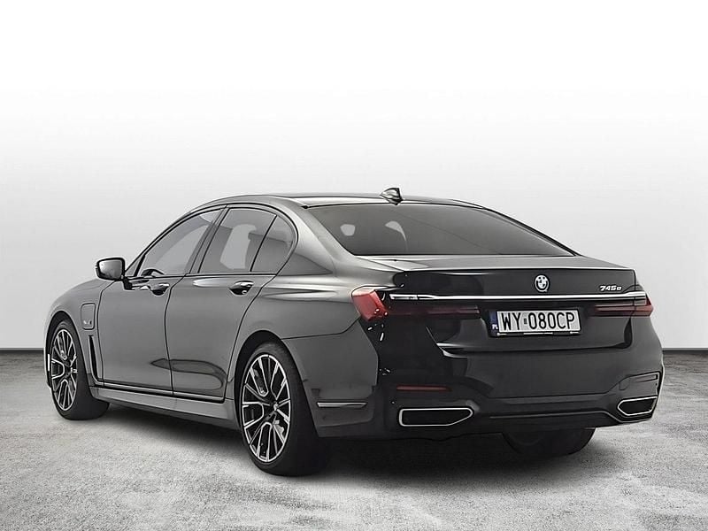 Używany BMW 745 Sport Line 285 KM (209 kW) 2021 Czarny Sedan/Limuzyna