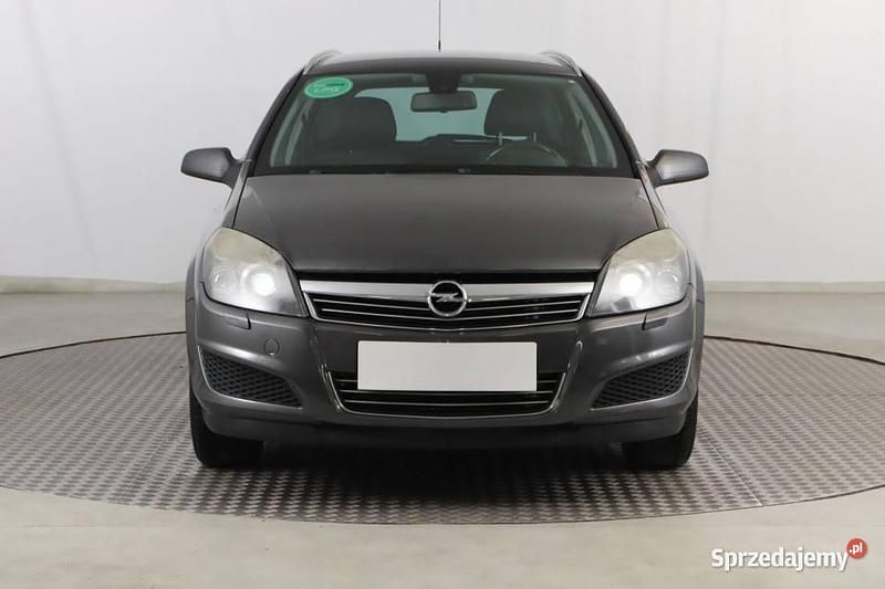 Używany Opel Astra 2009 Szary Kombi