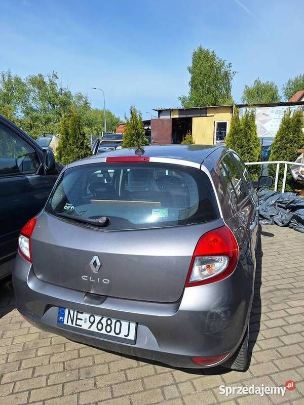 Używany 2009 Renault Clio II Hatchback | 6800 zł (Super Cena) - Obraz 1/4