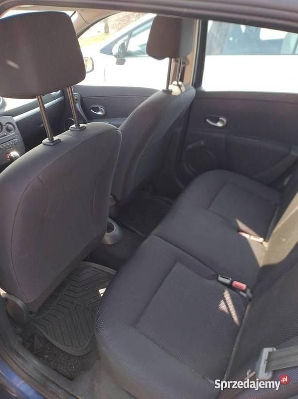 Używany Renault Clio III 2008 Granatowy Kombi