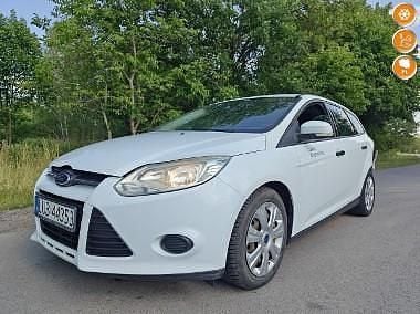 Biały Używany 2014 Ford Focus Kombi | 9500 zł (Dobra cena) - Obraz 1/4